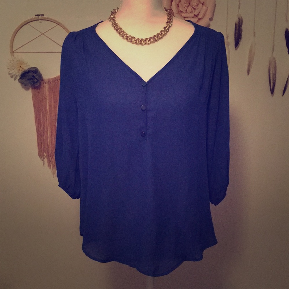 !Beautiful Blue Chiffon Blouse!